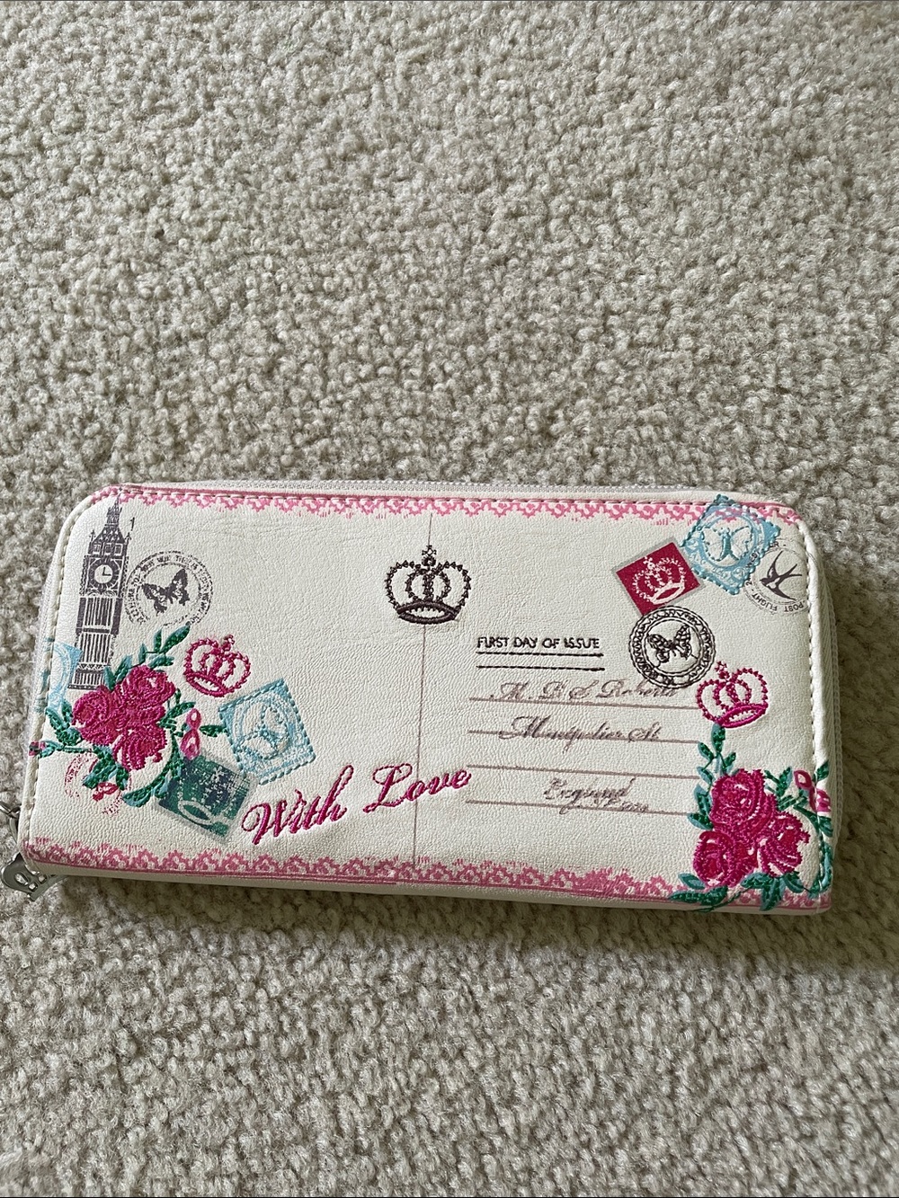 Accessorize White Zip-Around Wallet with Pink Floral Postcard Motif